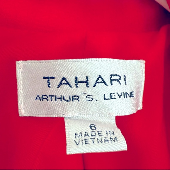 Tahari ASL Vibrant Red Short Blazer Size 6 - Picture 2 of 10